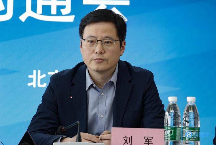 关于本场比赛的结果老实说，我在这场比赛之后的感觉非常棒，但比赛的过程确实是跌宕起伏的。